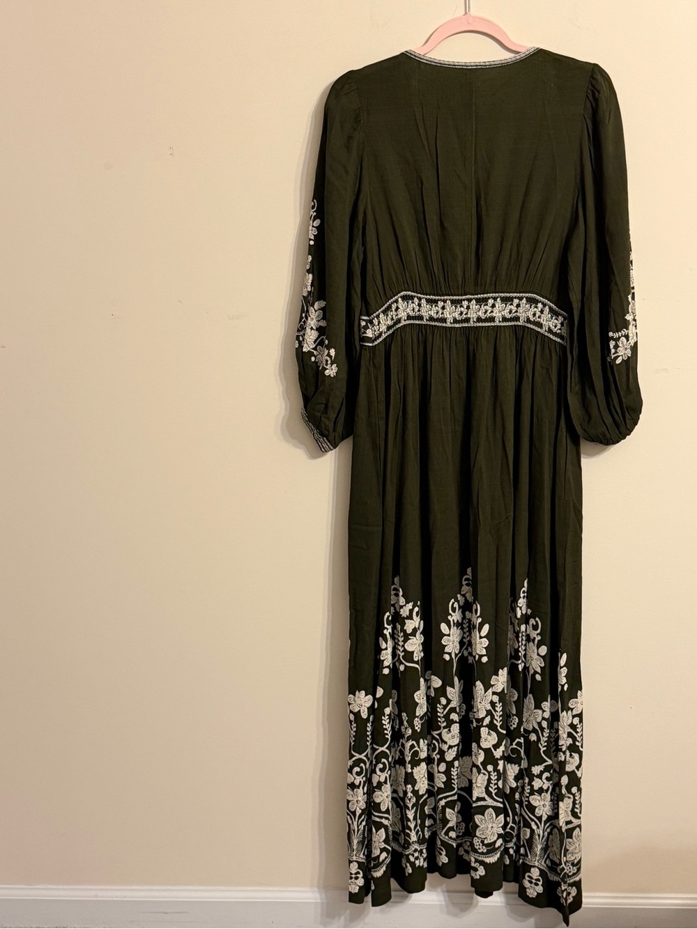 Max Studio Green Maxi Dress - Picture 4 of 4